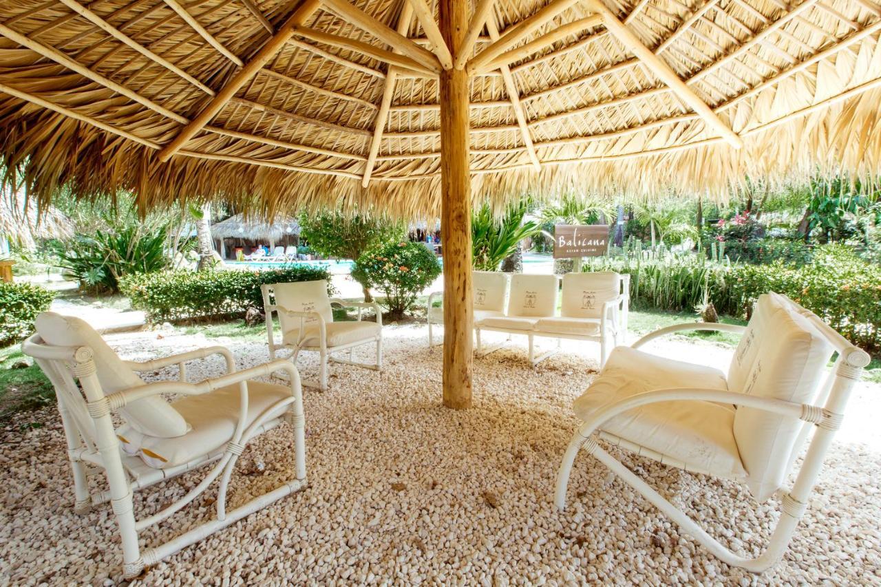 Aventura Village Los Corales Beach And Spa Punta Cana Eksteriør billede